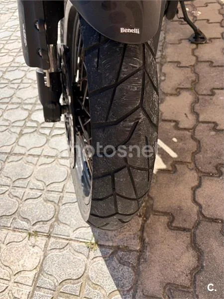 Benelli TRK 502 – Vista 9