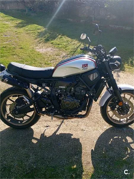Yamaha XSR 700 – Vista 5