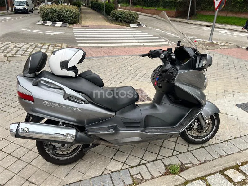Suzuki Burgman 650 Executive – Vista 4