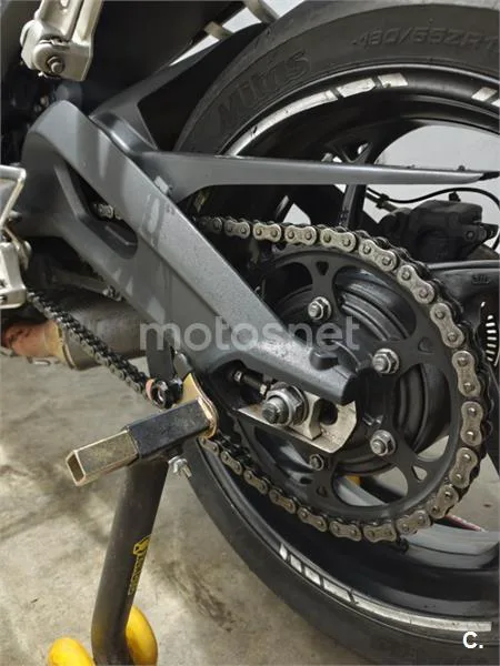 Triumph Street Triple – Vista 10