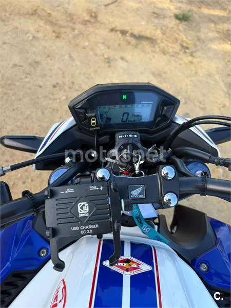 Honda CB 500 F – Vista 3