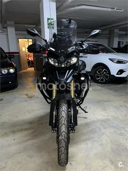 Voge 900 DSX – Vista 2