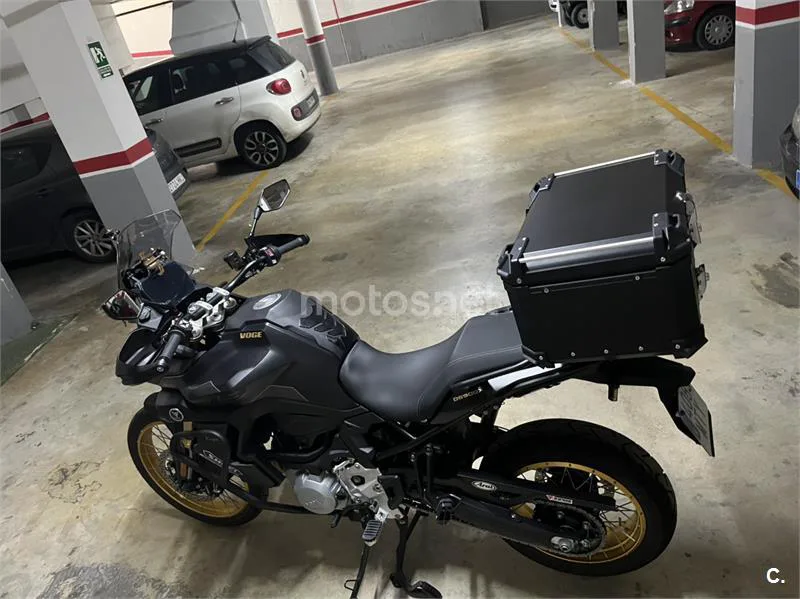 Voge 900 DSX – Vista 19