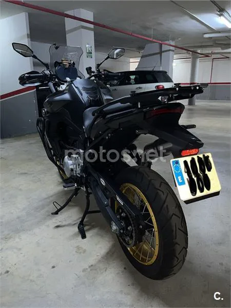 Voge 900 DSX – Vista 5