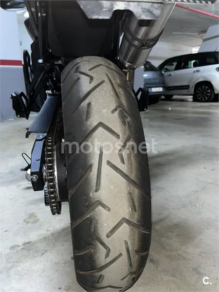 Voge 900 DSX – Vista 9