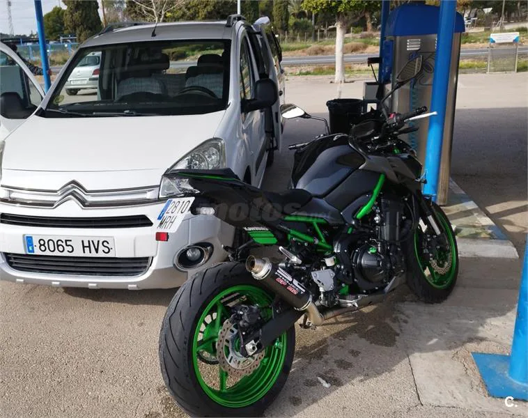 Kawasaki Z 900 – Vista 2