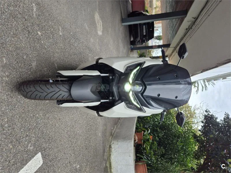 Yamaha NMAX – Vista 2