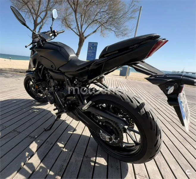 Yamaha MT-07 – Vista 2