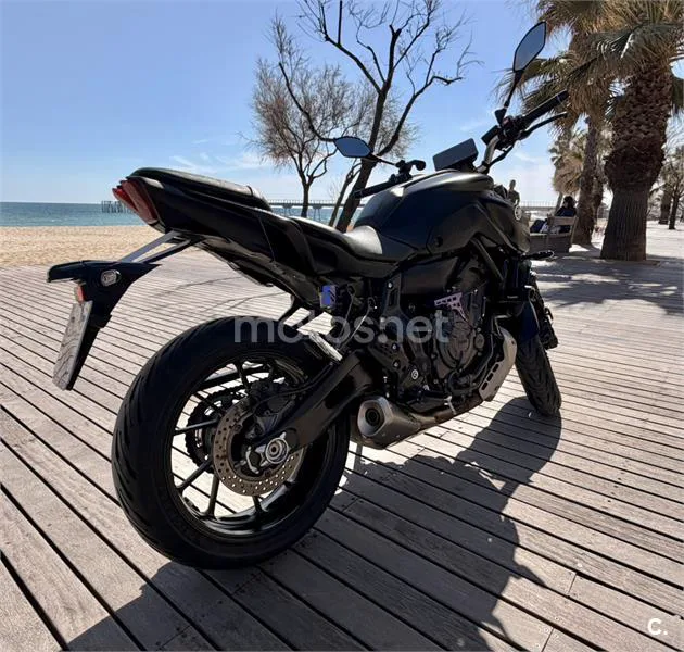 Yamaha MT-07 – Vista 4