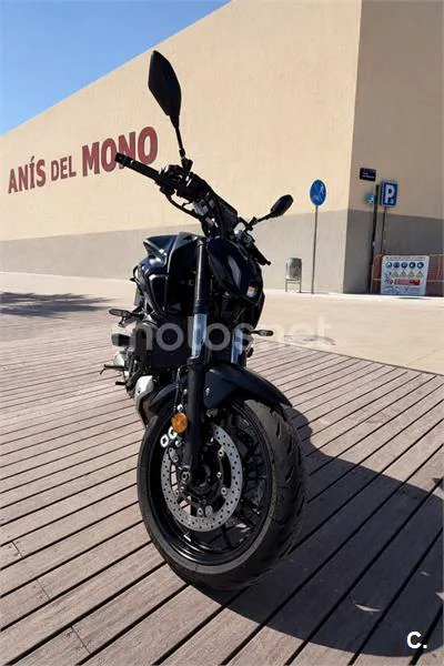 Yamaha MT-07 – Vista 5