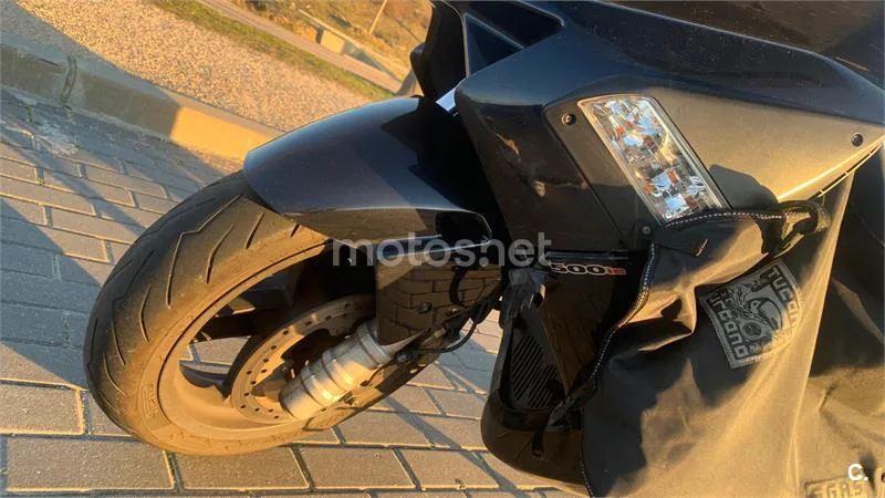 Gilera Nexus 500 – Vista 5