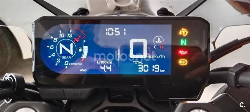 Honda CB 650 R – Vista 2