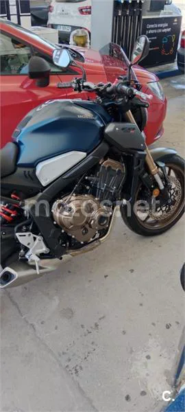 Honda CB 650 R – Vista 6