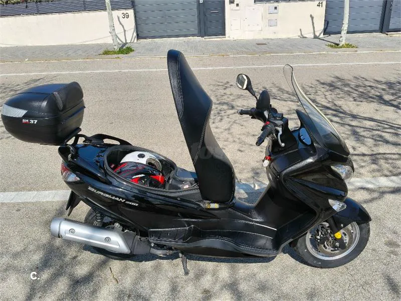 Suzuki Burgman 200 – Vista 6