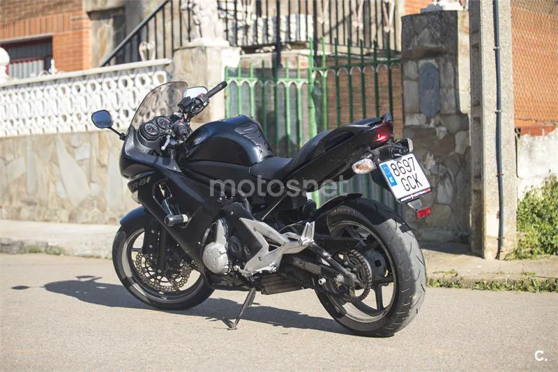Kawasaki ER-6F – Vista 5