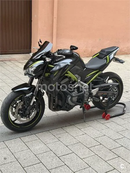 Kawasaki Z 900 – Vista 2