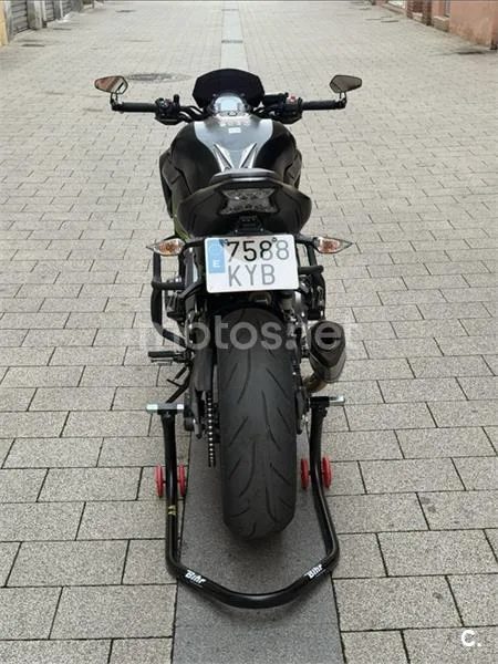 Kawasaki Z 900 – Vista 4