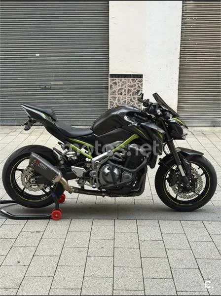 Kawasaki Z 900 – Vista 6