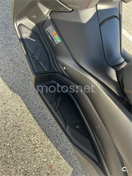 Yamaha XMAX 125 – Vista 23