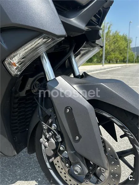 Yamaha XMAX 125 – Vista 9