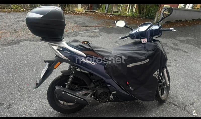 Kymco People S 125 – Vista 3