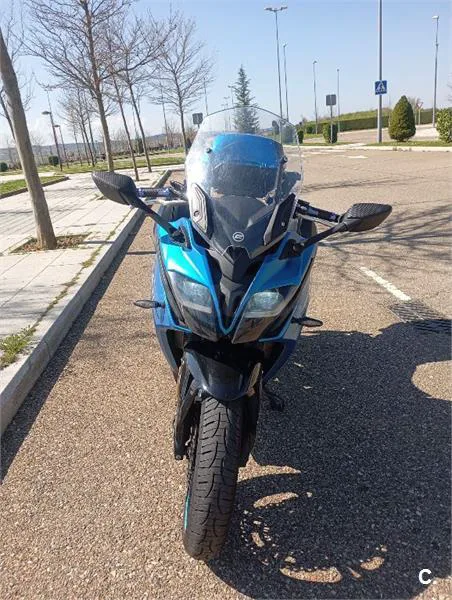 CFMOTO 400 NK – Vista 4