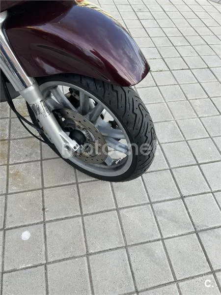 Piaggio Beverly 500 – Vista 6