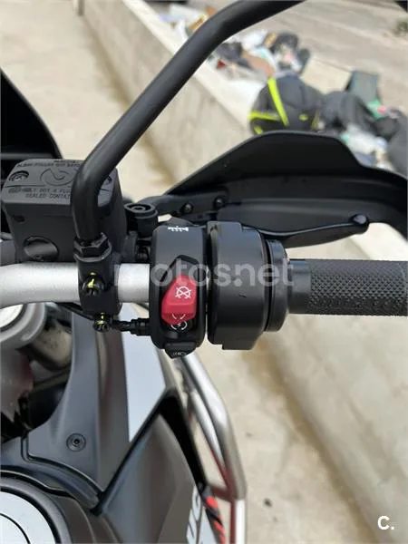 Ducati DesertX – Vista 7