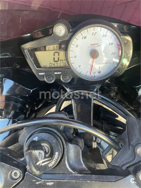 Yamaha R6 – Vista 3