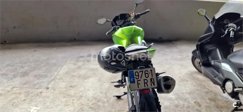 Kawasaki Z 750 – Vista 4