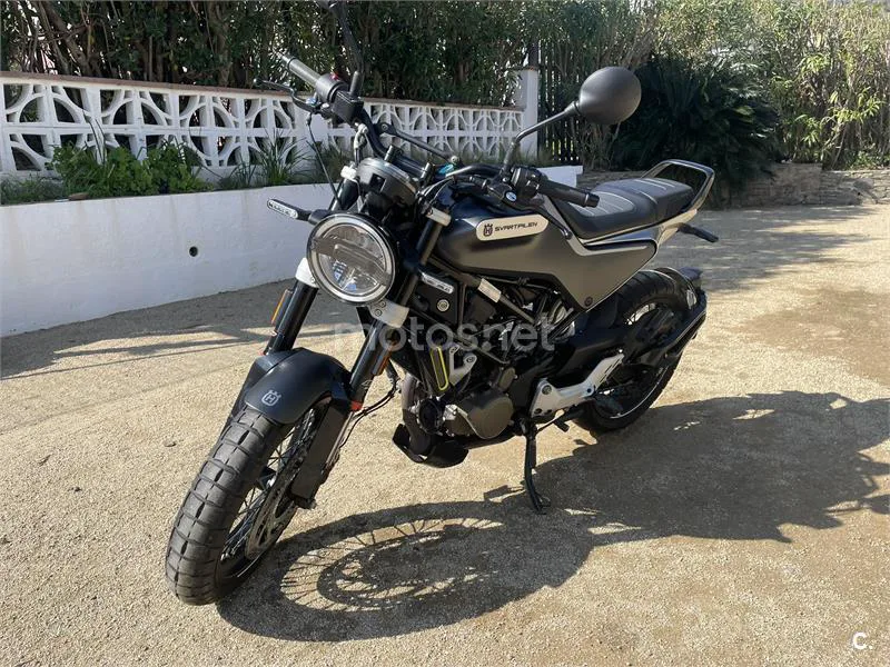 Husqvarna Svartpilen 125 2650 € 2021 Girona - 1