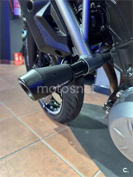 Kawasaki Z650 – Vista 7