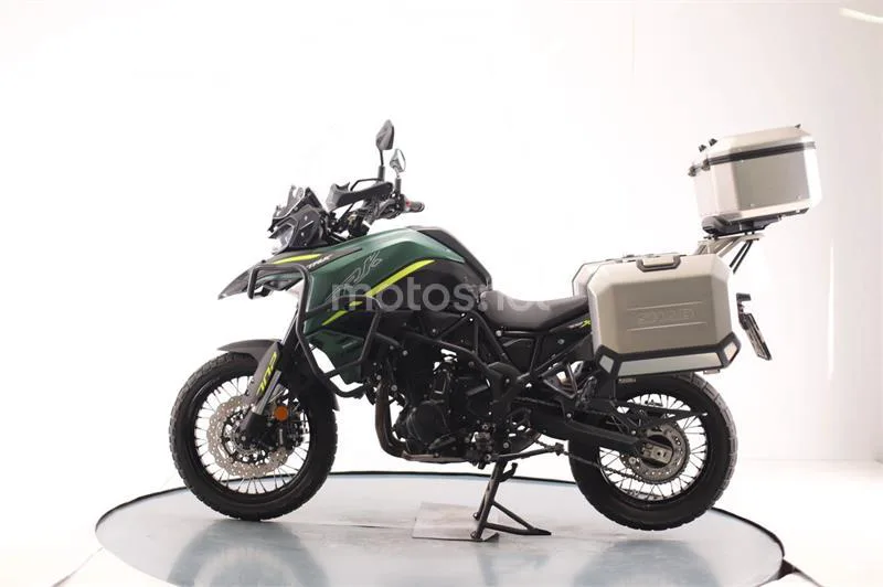 Benelli TRK 702 X – Vista 4