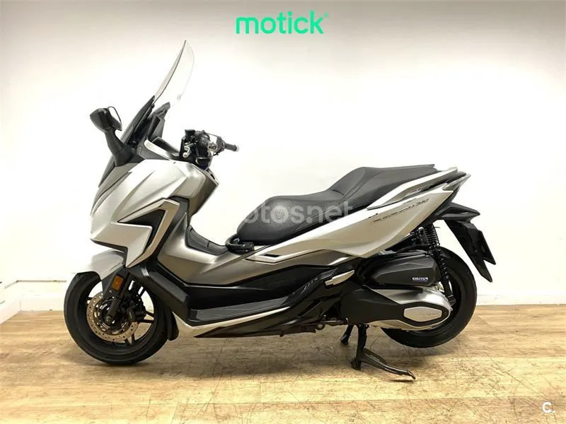 Honda Forza 350 – Vista 6