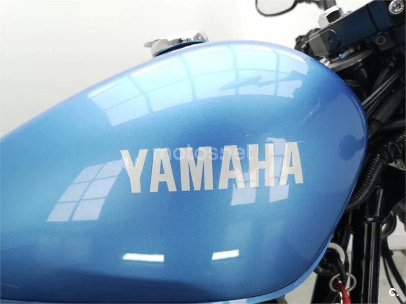 Yamaha XV 950 Racer – Vista 12