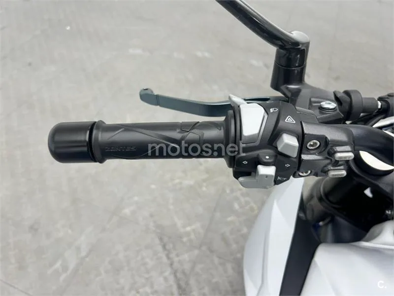 Zontes 350 R – Vista 12