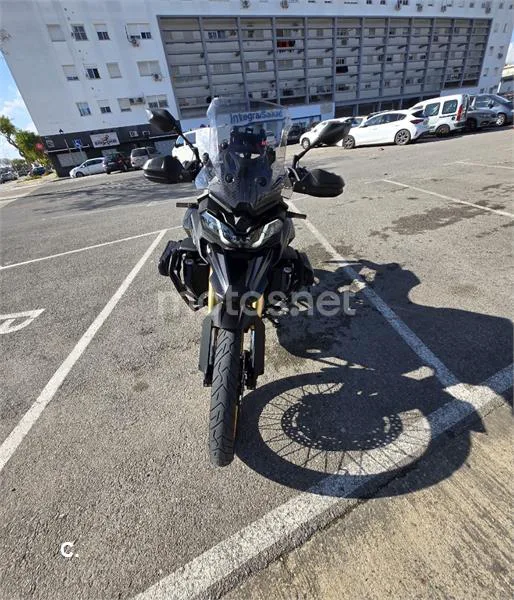 Voge 900 DSX – Vista 2