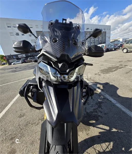 Voge 900 DSX – Vista 4