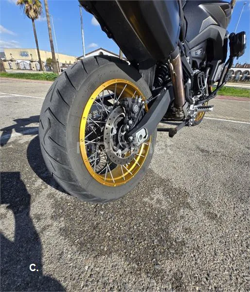 Voge 900 DSX – Vista 8