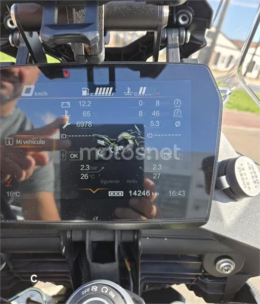 Voge 900 DSX – Vista 10