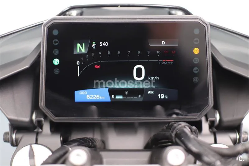 Yamaha MT-07 – Vista 5