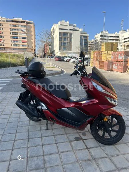 Honda PCX 125 – Vista 3