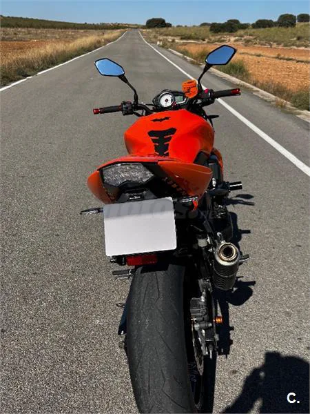 Kawasaki Z 750 – Vista 2