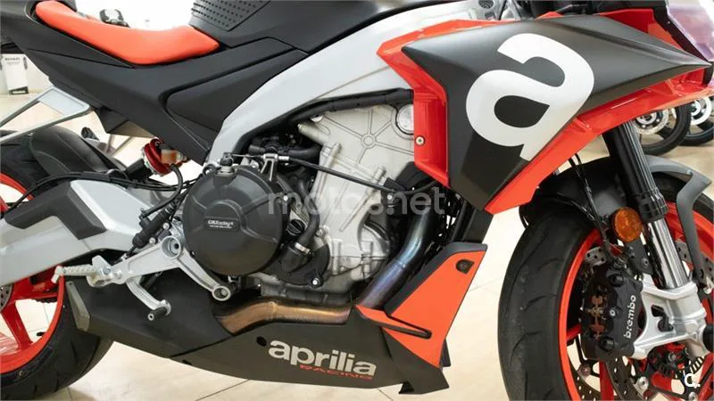 Aprilia Tuono 660 – Vista 10
