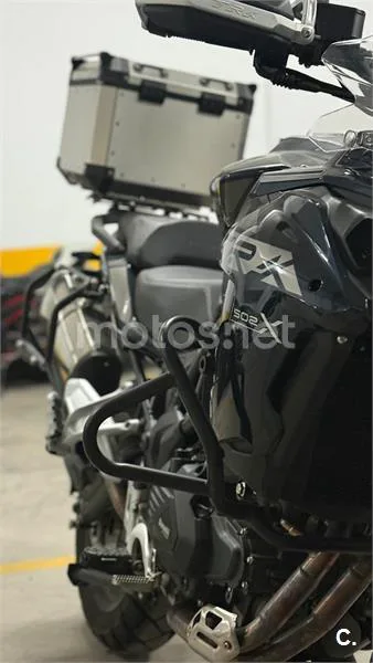 Benelli TRK 502 – Vista 14
