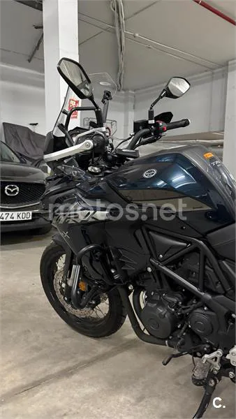 Benelli TRK 502 – Vista 18