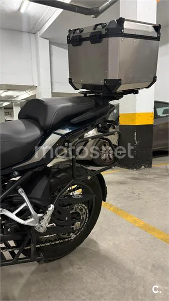 Benelli TRK 502 – Vista 7