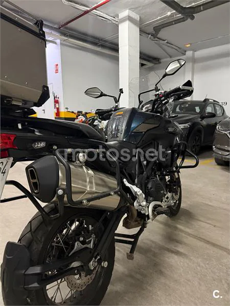 Benelli TRK 502 – Vista 8