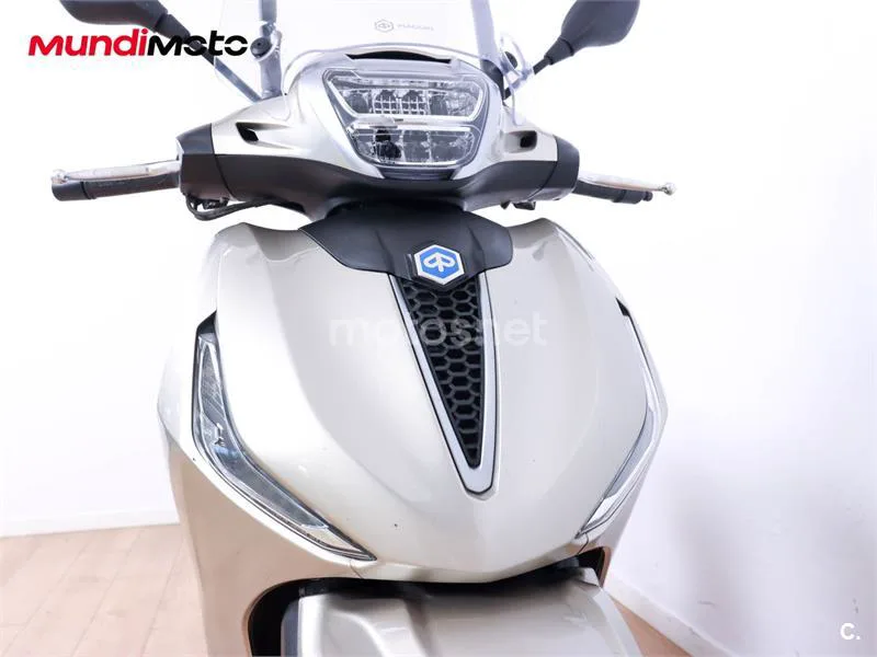Piaggio Beverly – Vista 5