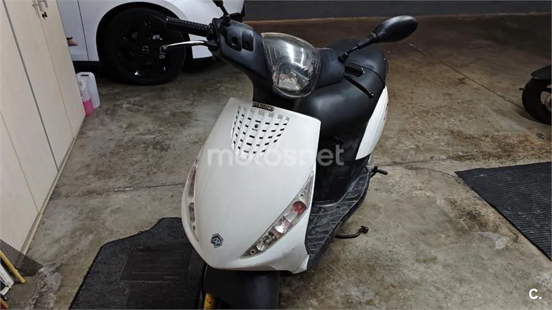 Piaggio ZIP 50 2T – Vista 6